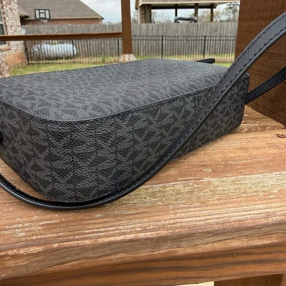 NWT MICHAEL KORS Jet Set Large Logo Crossbody Chain Bag - Picture 6 of 13